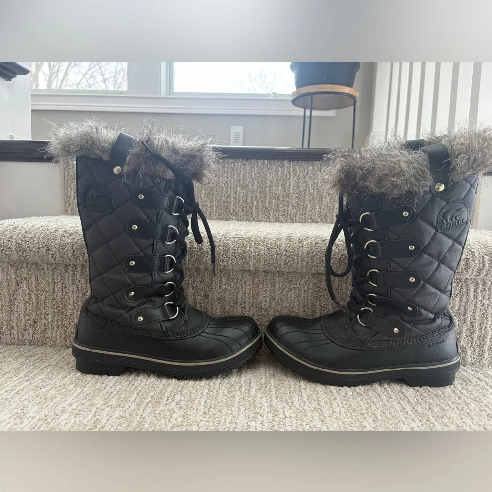 Sorel Tofino Waterproof Snow Boots- Winter Shoes Women's Size 7 Black Outdoor